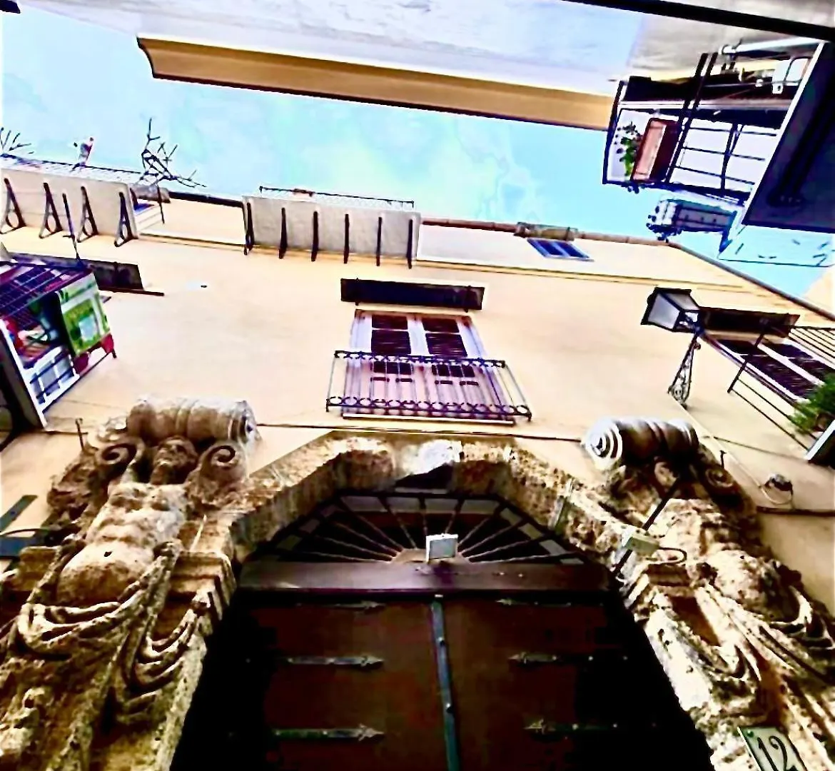 Palazzo Barone Muzio Apartment Palermo Italy
