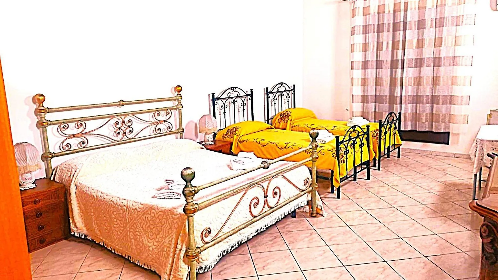 Palazzo Barone Muzio Apartment Palermo Italy